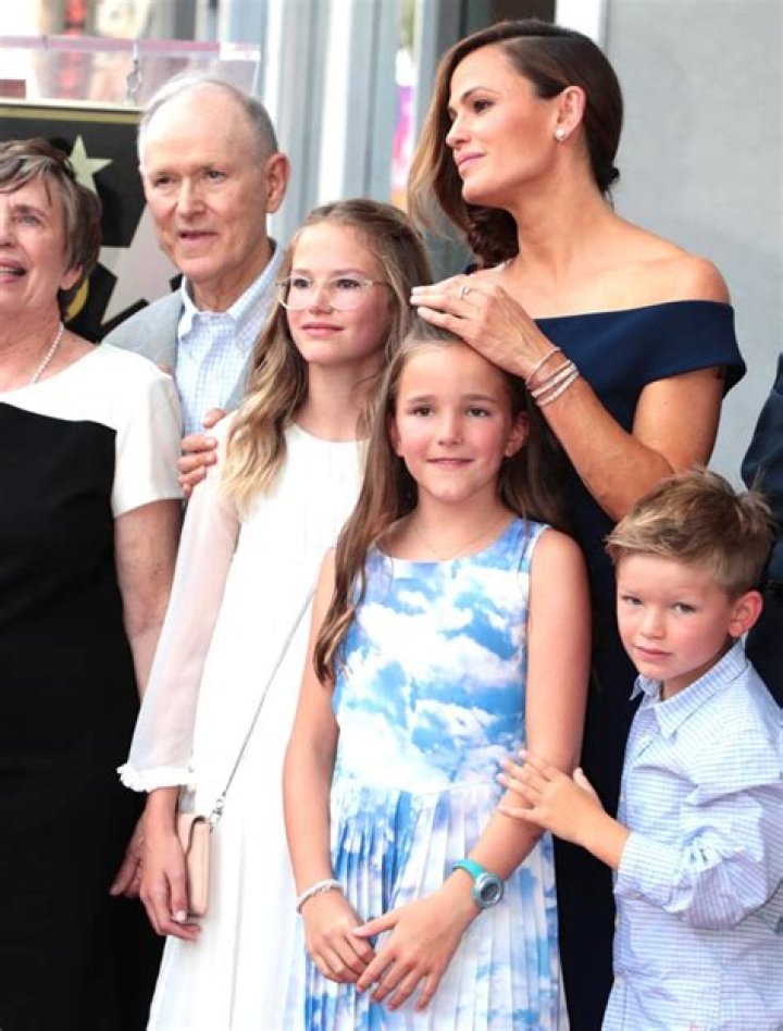 Are James Garner and Jennifer Garner Related? The Family Connection Explored