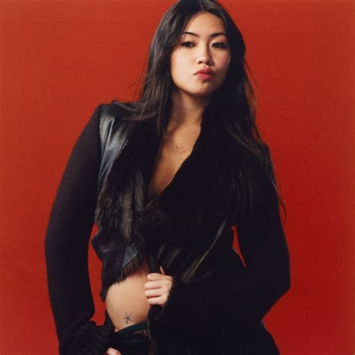 Beabadoobee Net Worth: A Deep Dive into the Rising Star's Financial Success