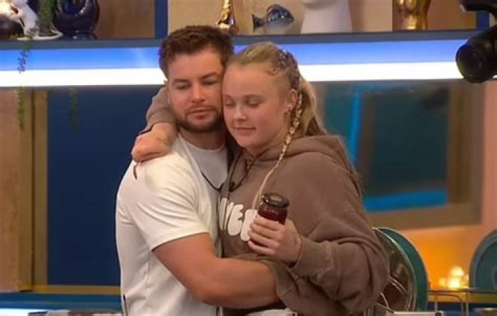 Chelsea Sik Boyfriend: Who Is He and What You Need to Know?