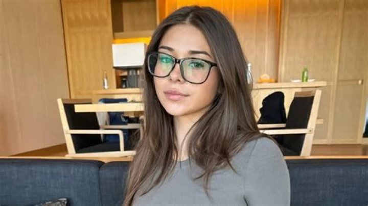 Does Sophie Rain Do OF? Exploring the Mysteries Surrounding Her Online Presence