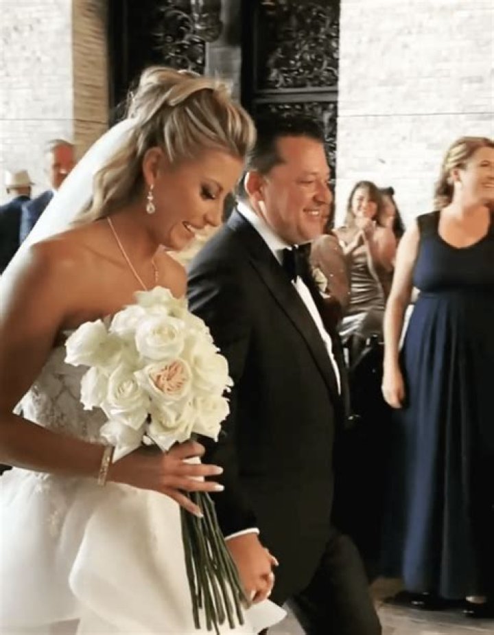 Is Tony Stewart Married? A Deep Dive into His Personal Life
