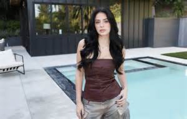 Porn Camilla Araujo: The Rising Star in Adult Entertainment