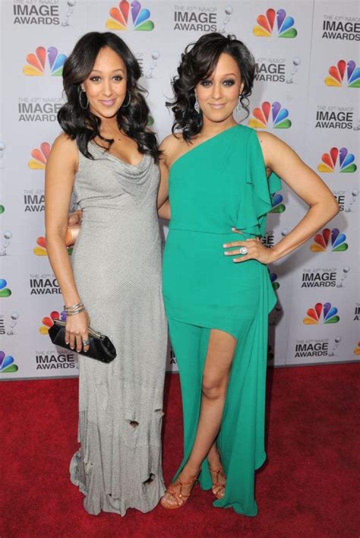 Tia and Tamera Mowry: A Deep Dive into the Lives of Iconic Twins