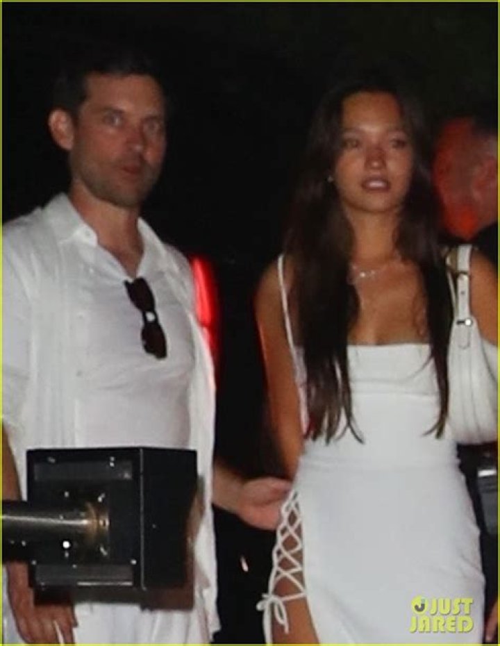 Tobey Maguire and Lily Chee: A Fascinating Connection