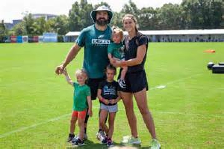 What Did Jason Kelce's Wife Have? A Complete Guide
