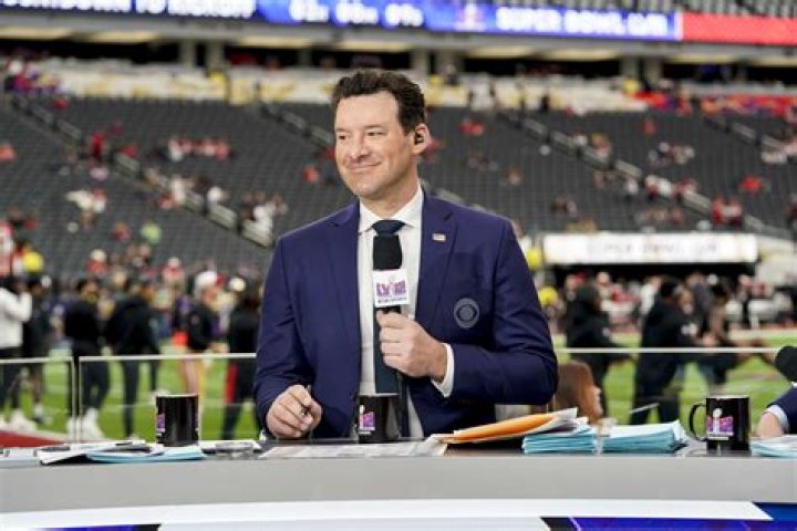Who Did Tony Romo Date? A Comprehensive Overview of His Relationships